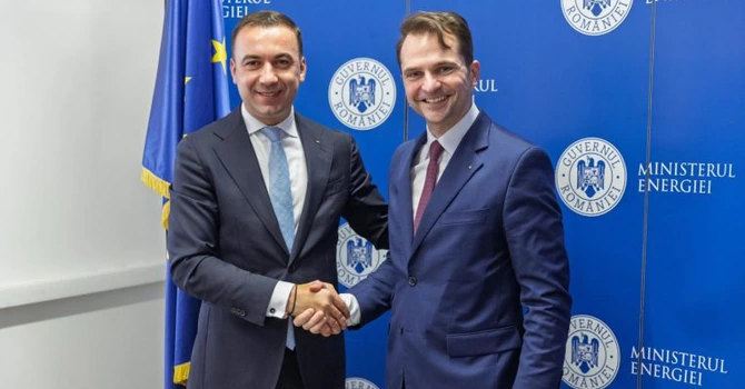 Conflict cu invective pe facebook între foștii miniști ai Energiei, Ivan și Burduja, pe tema plăților din bani europeni din mandatul fiecăruia