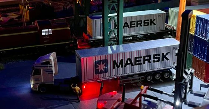 Maersk, cel mai mare transportator de containere din lume trage un semnal de alarmă: Criza energetică va persista, chiar dacă se ajunge la un acord de pace în Iran
