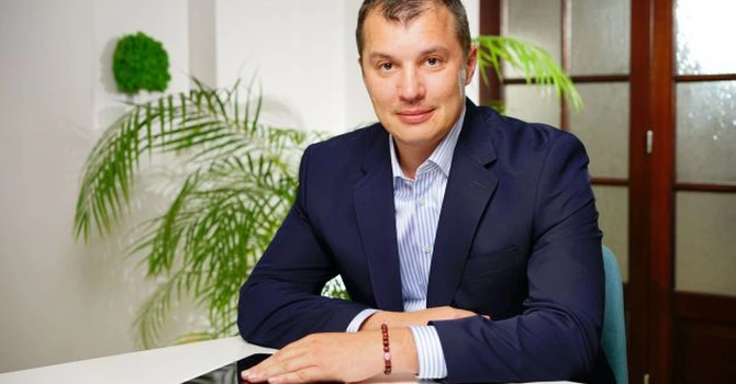 Se termină cu secretomania la interviuri și birouri: Toți angajatorii vor fi obligați să arate salariile, altfel riscă amenzi uriașe