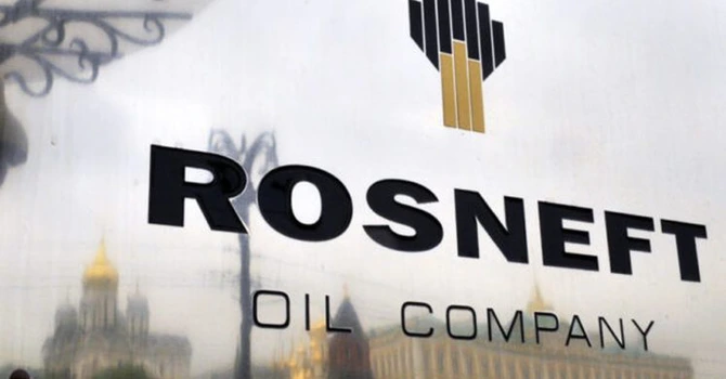 Rusia – Veniturile din petrol scad, în pofida majorării cotaţiilor