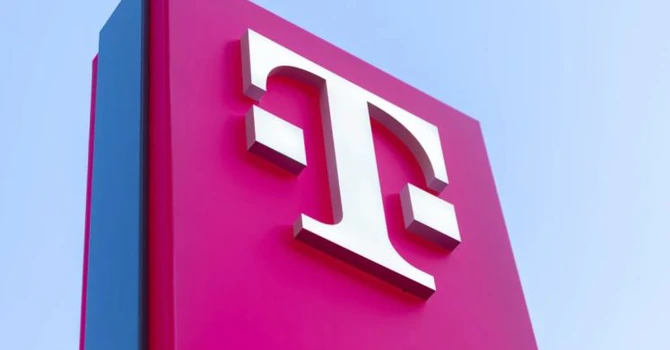 Tranzacția anului în telecom se apropie de final: Când fuzionează oficial Vodafone și Telekom și ce se întâmplă cu clienții