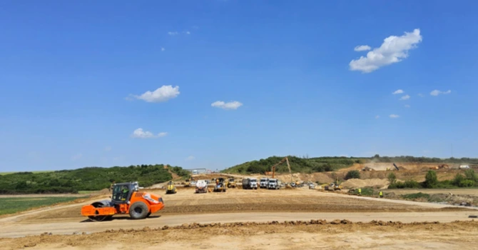 VIDEO Autostrada A3 Transilvania: Stadiul lucrărilor la lotul Chiribiș – Biharia a ajuns la 51%