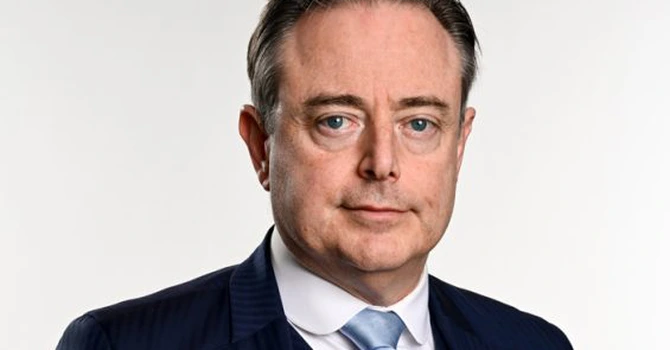 Premierul belgian Bart De Wever spune că renunțarea la proiectul construirii avionului european de luptă FCAS este o dovadă de prostie pură, care arată aroganța Franței și Germaniei
