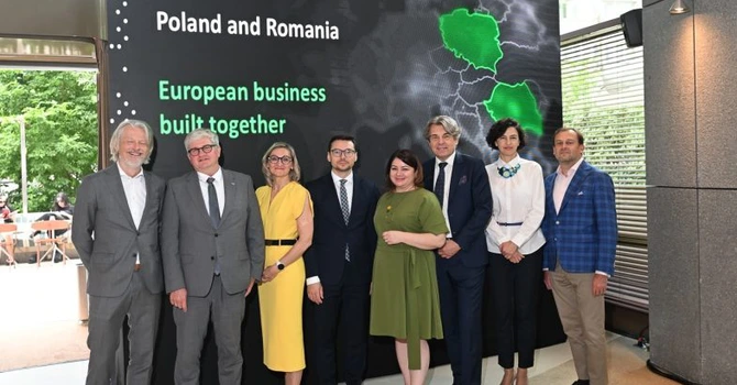 Symfonia Group a integrat cele două companii pe care le deține în România, Softeh Plus și NextUp, într-o singură organizație