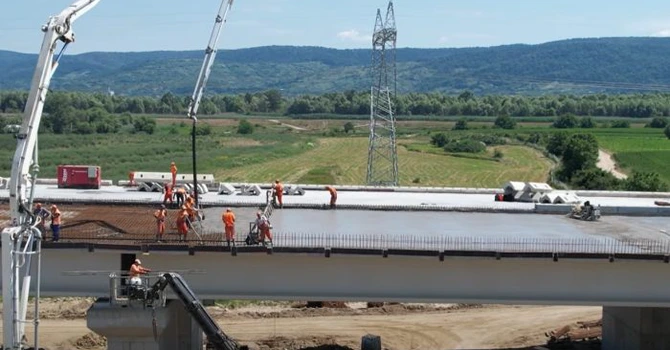 VIDEO Autostrada A7 Focșani – Bacău: UMB a ajuns la un stadiu de 75% pe lotul 3