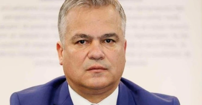 Lista liberalilor care ar putea susţine Guvernul Veştea. Scenarii pentru votul din Parlament – Cotidianul