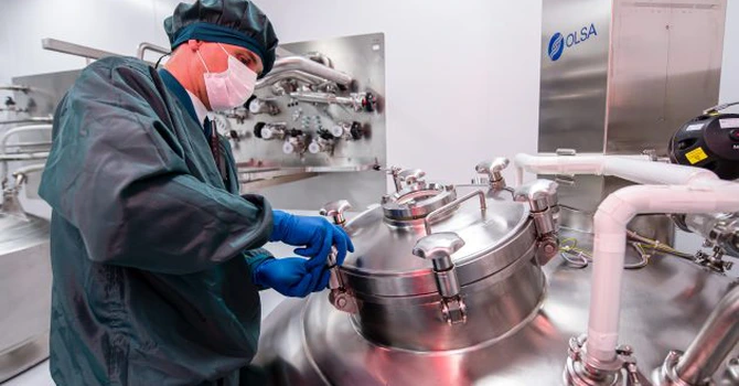 O companie din Ucraina investește 85 de milioane de euro într-o fabrică de medicamente în România. Unde va fi construită unitatea de producție