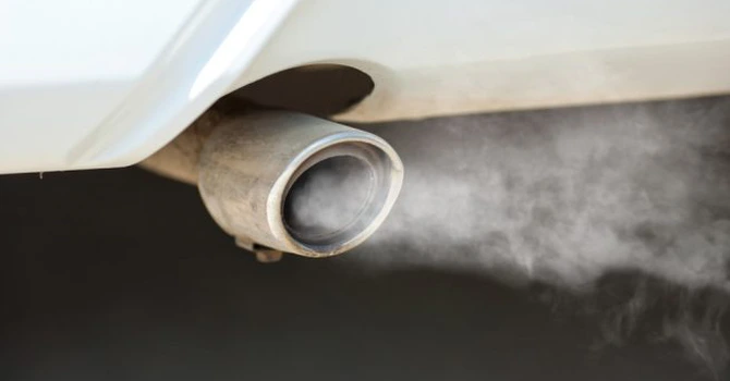 Taxa auto revine? De ce are nevoie România de o taxă de poluare şi cine ar trebui să plătească mai mult – Analiză 2Celsius