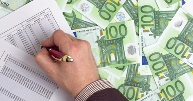 Decizie importantă pentru Europa – BCE ar putea anunţa prima majorare de dobândă de după 2023