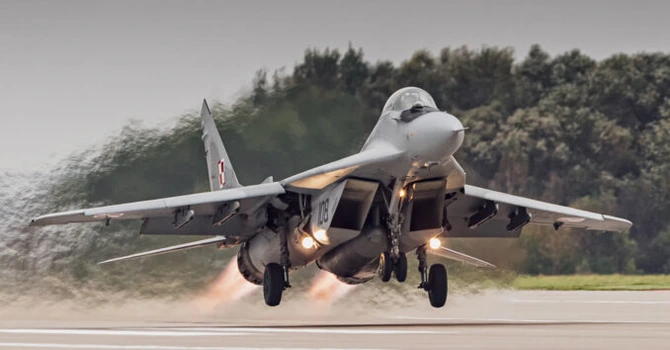 Polonia renunţă la livrarea ultimelor avioane MiG-29 către Ucraina, în absenţa unui acord privind dronele