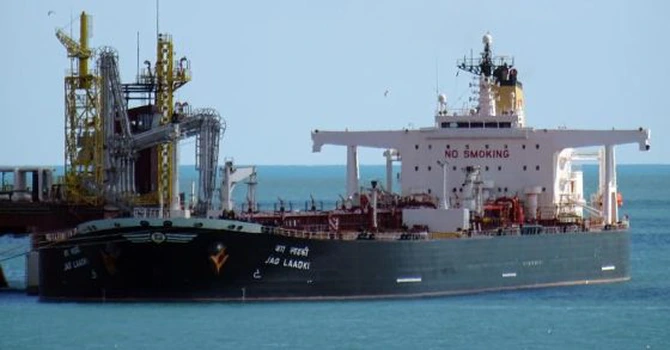 Franţa sechestrează un al cincilea petrolier din „flota fantomă” a Rusiei