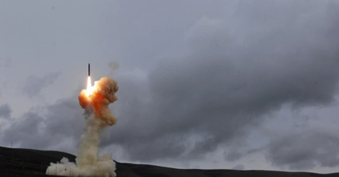 Noi atacuri în Golf. SUA au lovit în Iran, iar Teheranul a bombardat sediul Flotei a 5-a americane din Bahrein