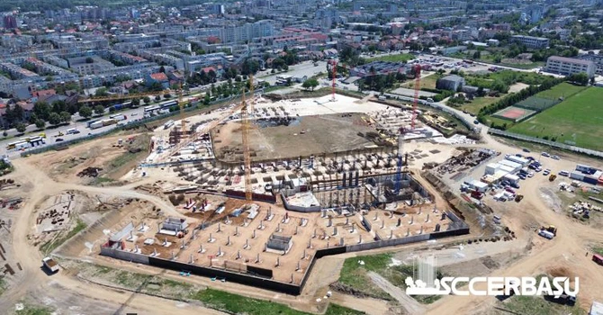 VIDEO Stadionul ”Nicolae Dobrin” din Pitești prinde contur. Cum mai arată prima arenă exclusiv „verde” din România