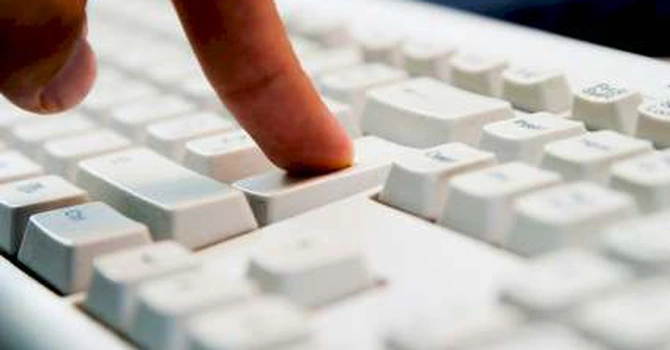 Ce trebuie să facă România pentru a ieşi din „Evul Mediu” digital – Sfaturile Comisiei Europene pentru digitalizare