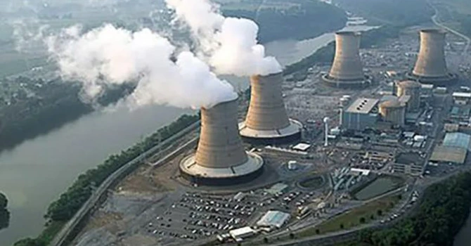 Alertă la cea mai mare centrală nucleară din Europa. Unitatea din Zaporojie a rămas fără sursă de energie externă, după un atac militar