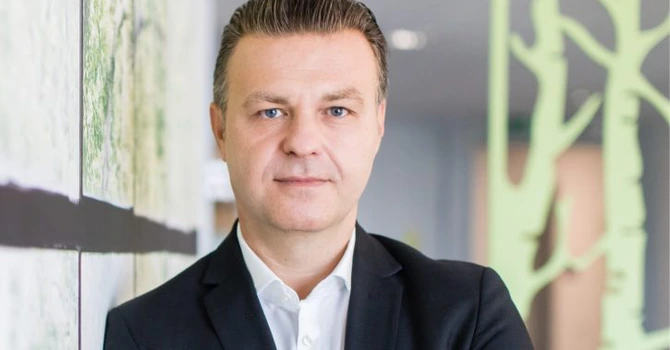 Raiffeisen Bank lansează Treasury Flex, pachet care conține cont de economii, tranzacții valutare, dedicat companiilor cu afaceri de peste 7 mil euro