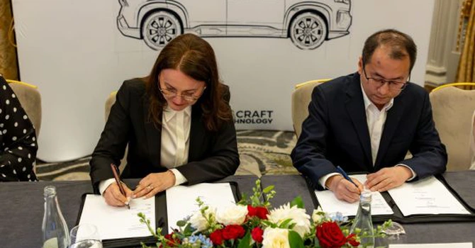 O nouă marcă de mașini chinezești, GAC AION, intră oficial în România. E vândută de distribuitorul Toyota, Inchcape România