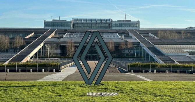 Majorarea cu 9,5% a cifrei de afaceri în primul semestru din 2026 permite grupului Renault să confirme rezultatele asumate pentru întregul an