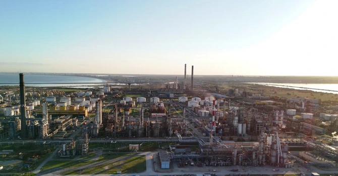 Rompetrol anunță că a redus semnificativ costurile de operare, ca urmare a introducerii sistemului de digitalizarea a proceselor din Petromidia
