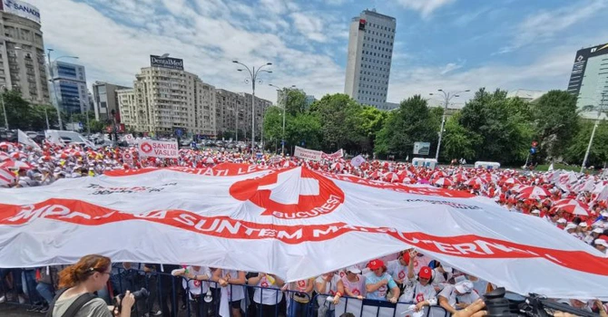 Noul proiect al Legii salarizării. Ce sporuri primesc cadrele medicale și cât vor fi plătite gărzile