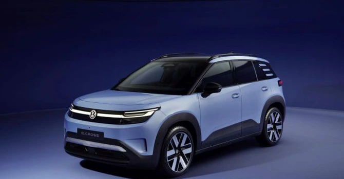 Volkswagen lansează ID Cross, un SUV-ul electric de 28.000 de euro care atacă pozițiile Renault 4 și Ford Puma Gen-E