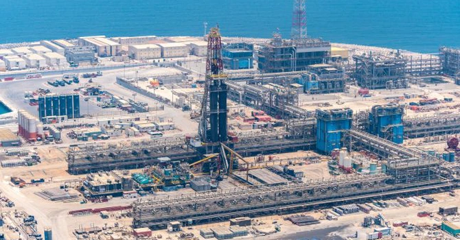 Producția de petrol a Emiratelor Arabe Unite crește la niveluri record după ieșirea din OPEC