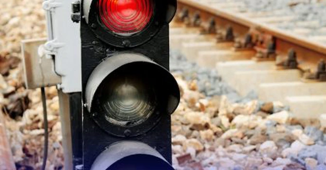 CFR SA a semnat contracte de aproape un miliard de lei cu Siemens pentru modernizarea semnalizării feroviare în vestul țării