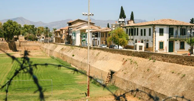 Conflictul Turcia-Cipru. Comisia Europeană a anunţat luni numirea unui emisar special pentru „problema cipriotă”