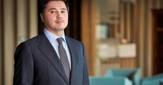 Schimbare importantă la patronul Rompetrol. Şeful KMG International a fost numit şi vicepreşedinte al Consiliului de Administraţie al JSC NK KazMunayGas
