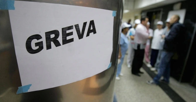 Grevă de avertisment în Sănătate; principala nemulţumire – legea salarizării. Urmează greva generală