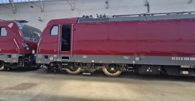 FOTO Primele cinci locomotive Alstom livrate României au fost recepționate