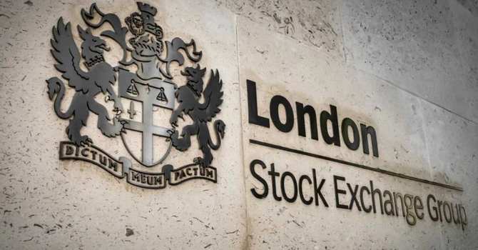 Bursa de la Londra (LSE) va introduce tranzacţiile non-stop anul viitor