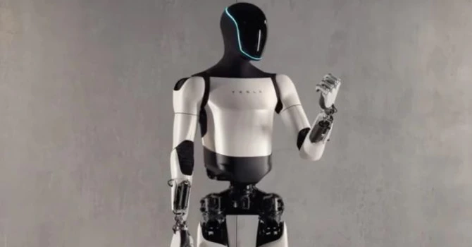 Statele Unite interzic importul de roboţi umanoizi fabricaţi în străinătate