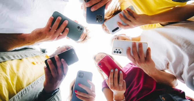 India taie mai multe taxe impuse industriei de IT&C pentru a atrage producătorii de telefoane mobile