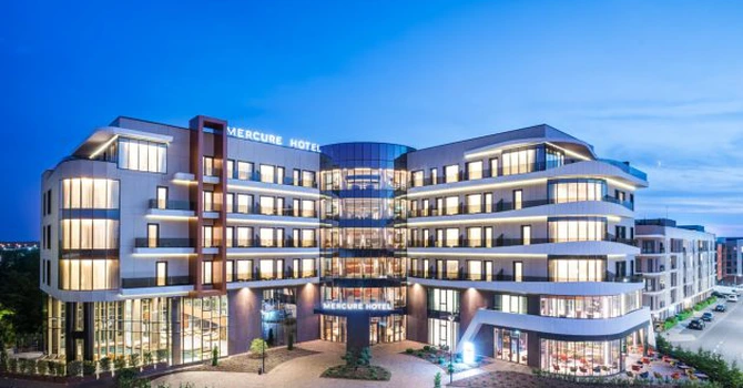 FOTO S-a deschis un nou hotel Mercure, la Oradea. Investiția este de 15 milioane de euro