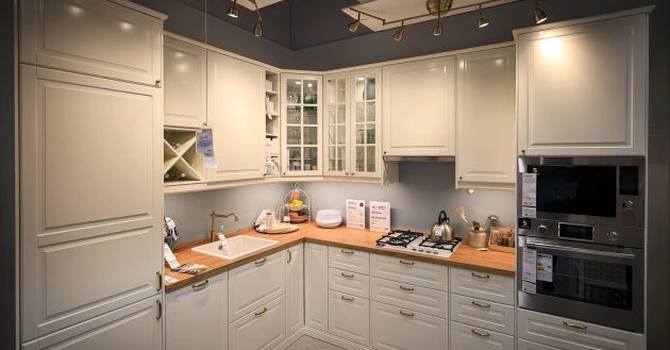 IKEA transformă un punct de ridicare comenzi din Iași, în studio de planificare