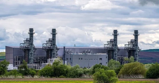 Bolojan cere un pact politic pentru a scoate România din criza energetică. Ce prevede planul pentru centralele de la Iernut si Mintia