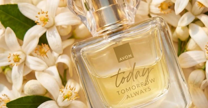 Mutare neașteptată pe piața din România: Avon aduce parfumurile pe raftul magazinelor Kaufland