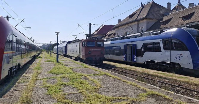 CFR Călători introduce primele cinci trenuri PESA pe rutele București – Constanța și București – Brașov. Unde va circula TFC cu noile rame din Polonia