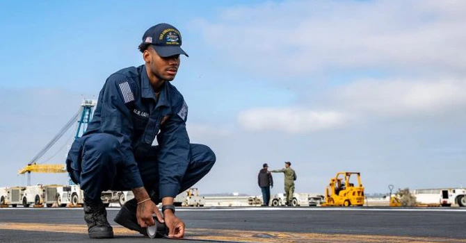 Portavionul american USS George Washington a sosit în Orientul Mijlociu