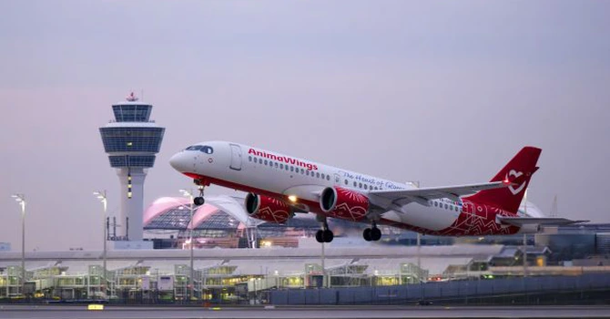 Paradoxul flotei Animawings: De ce noile avioane Airbus A220 nu pot fi întreținute în țară și sunt trimise în Olanda