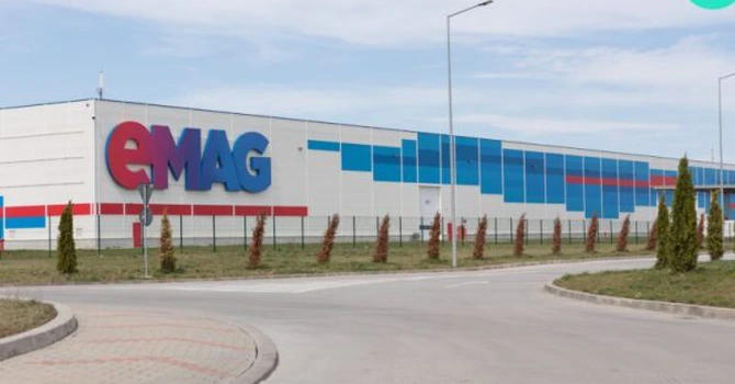eMAG schimbă Abonamentul Genius, în trei variante de la 70 la 700 de lei pe an. Renunța la Wolt, dar aduce Glovo și Apple Tv. Ce conține fiecare pachet