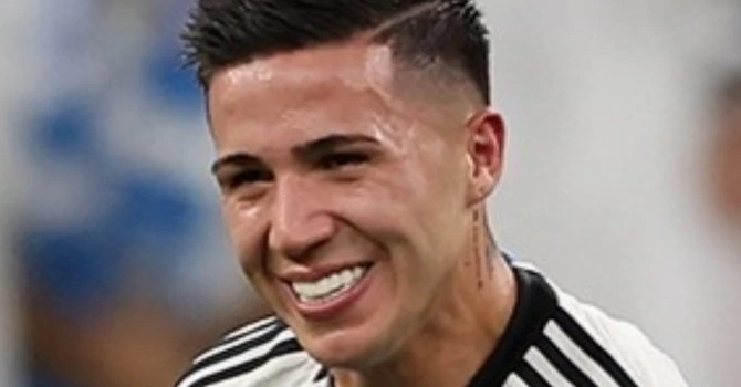 Record egalat în fotbalul britanic. Manchester City va plăti 125 de milioane de lire sterline pentru a-l aduce pe Enzo Fernandez de la Chelsea