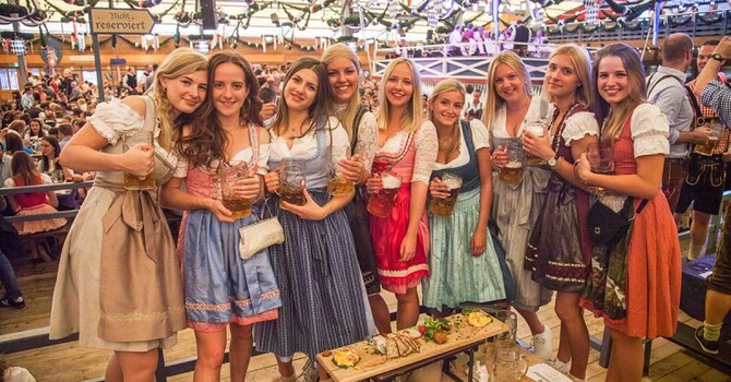 Amintiri despre zăpezile de altădată. Prețul unei halbe de bere la Oktoberfestul de anul acesta, de cinci ori mai mare față de 1985