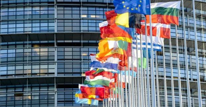 Protecționism versus liber schimb: Țările din UE se luptă pentru a influența programul „made in Europe”