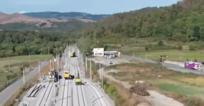 Calea ferată Cluj – Oradea: Lucrările la cel mai avansat lot au ajuns la 77% – CFR Infrastructură