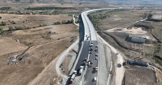 VIDEO Autostrada Transilvania: Imagini noi cu cel mai lung viaduct. În curând începe asfaltarea