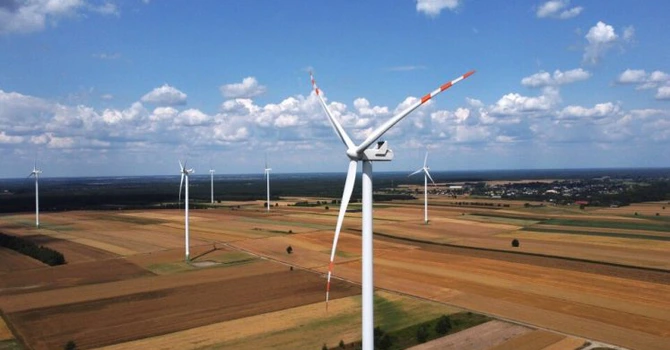 Grupul portughez Greenvolt, deținut de americanii de la KKR, primește o finanțare de 284 de milioane de euro pentru construirea unui parc eolian de 253 în sudul României