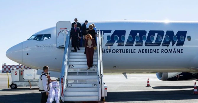 TAROM introduce în operare noua aeronavă Ivan Patzaichin, al doilea Boeing 737 MAX 8, și anunță noi livrări pentru 2027