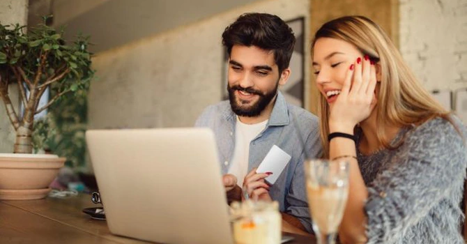 De ce promoțiile au devenit un instrument important în economia platformelor digitale